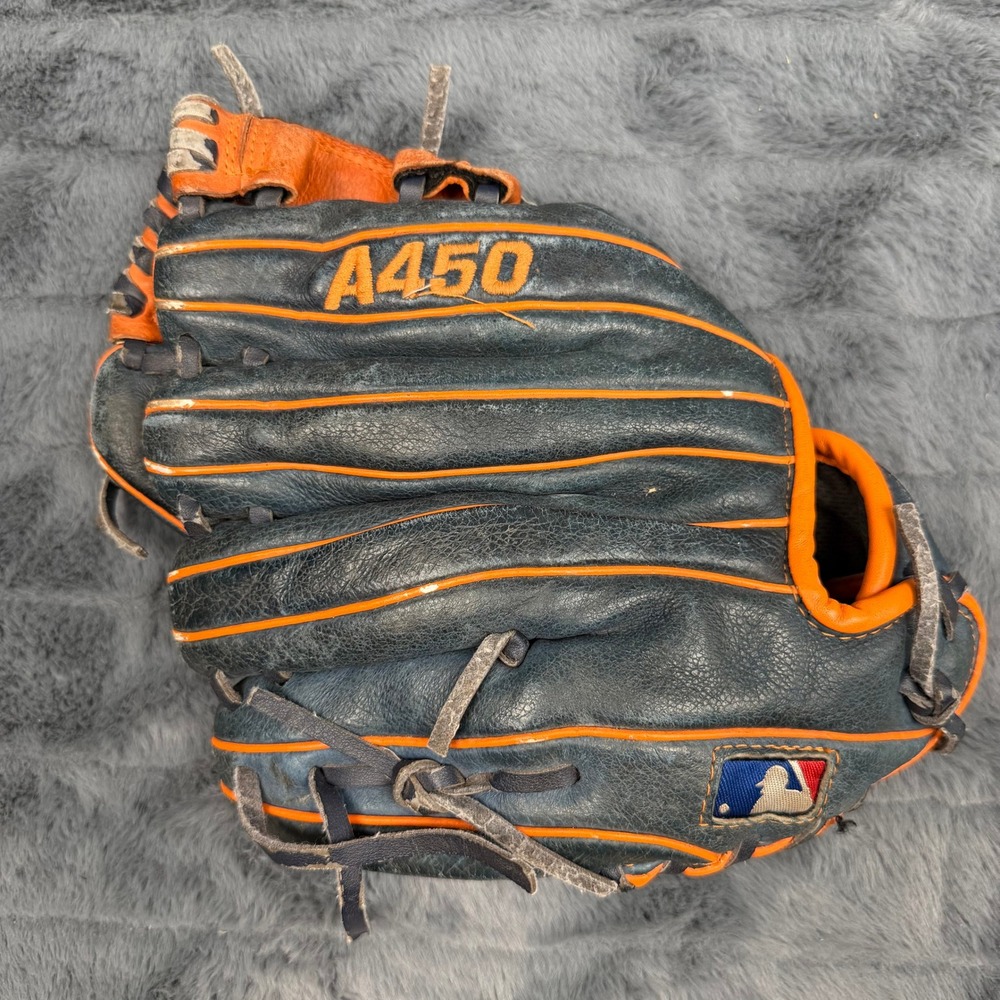 Wilson A450 Youth Baseball Glove 11.5 Inch Navy Blue Orange MLB WTA0450BBDP